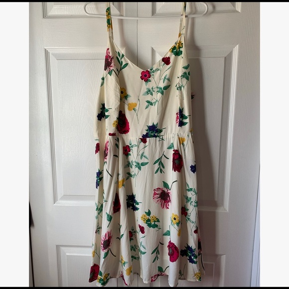 Old Navy Dresses & Skirts - Old Navy Floral Dress